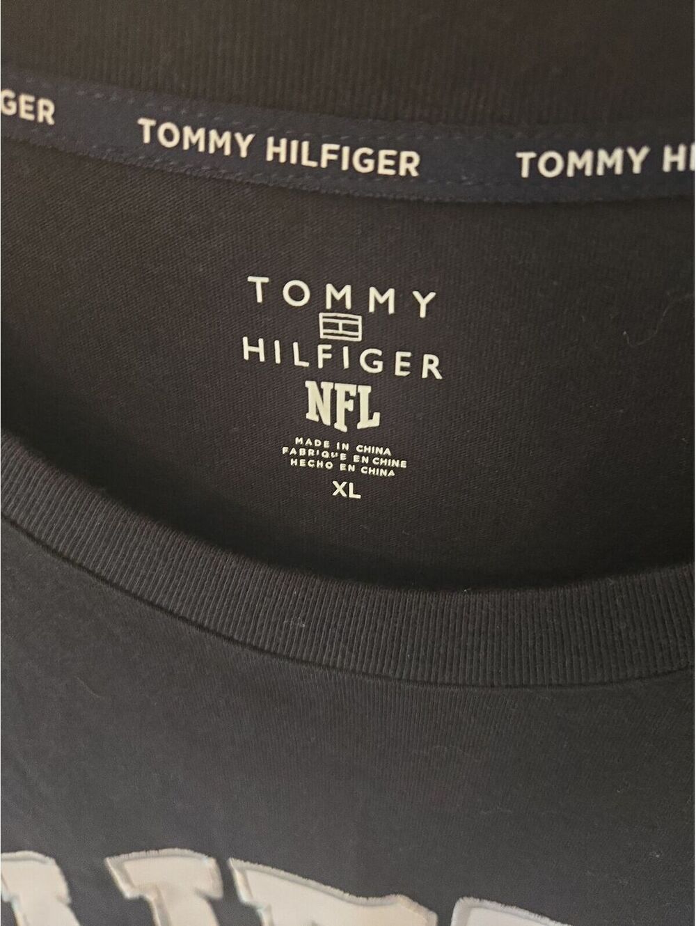 Tommy Hilfiger x NFL Las Vegas Raiders Long Sleeve Graphic Shirt Size XL - Picture 2 of 7